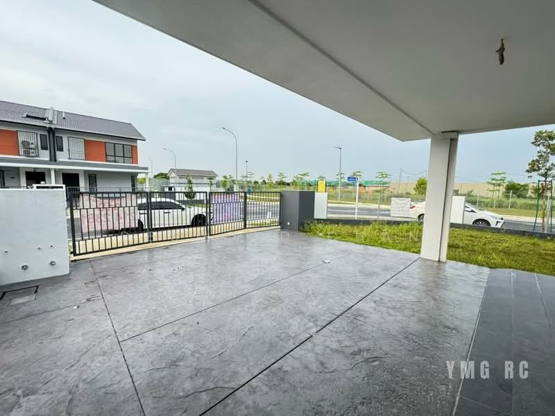 2-storey Terraced House for Sale in Bandar Bukit Raja (Klang) - Desmond Chan - Exterior - PropertyGuru.com.my