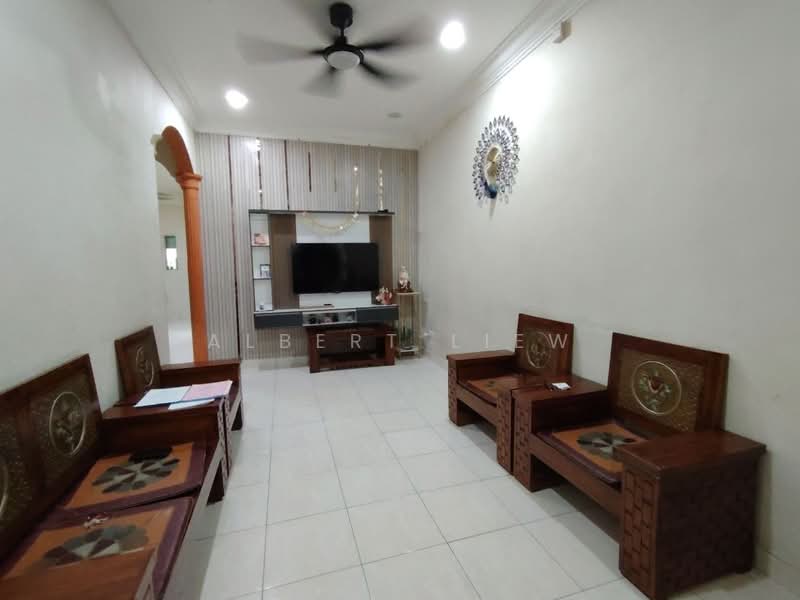 Rumah Teres 1 Tingkat untuk Dijual di Pagoh (Johor) - Albert Liew - Living Room - PropertyGuru.com.my