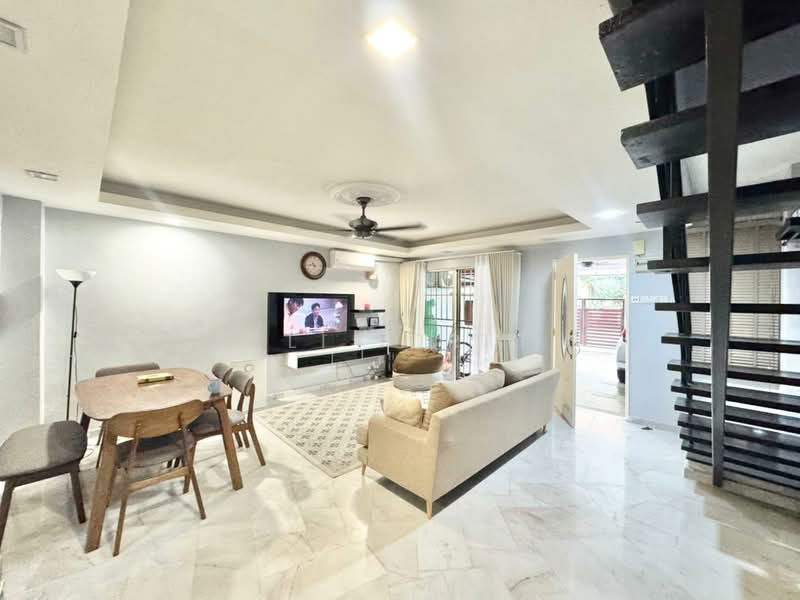 2-storey Terraced House for Sale in Bukit Indah (Ampang) - Ali Idris - Living Room - PropertyGuru.com.my