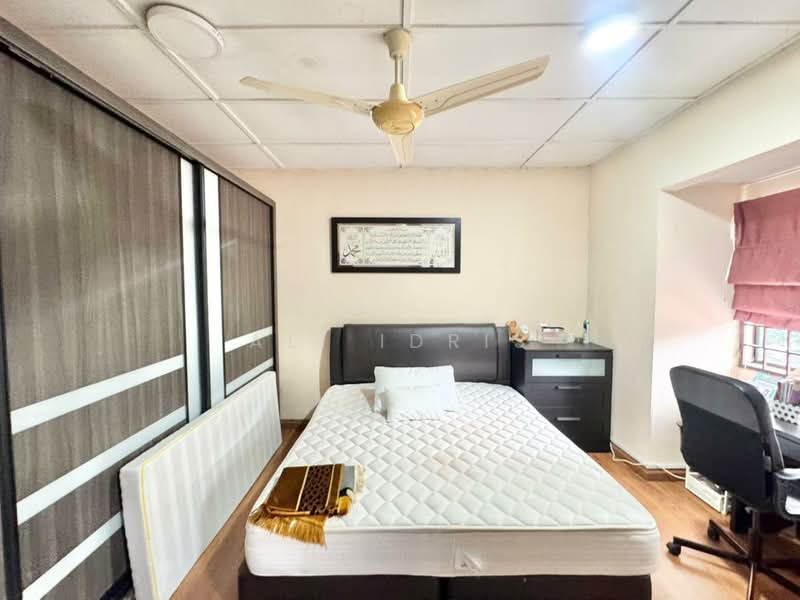 2-storey Terraced House for Sale in Bukit Indah (Ampang) - Ali Idris - Bedroom - PropertyGuru.com.my
