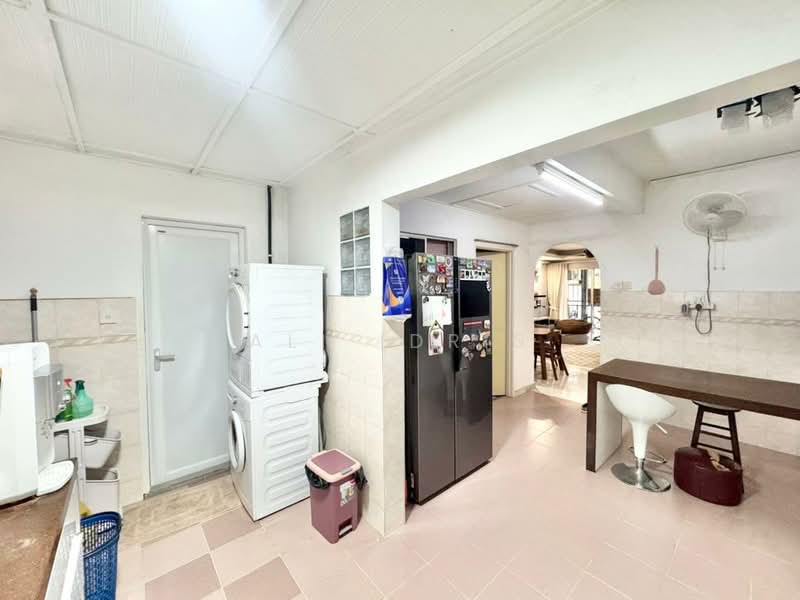 2-storey Terraced House for Sale in Bukit Indah (Ampang) - Ali Idris - Kitchen - PropertyGuru.com.my