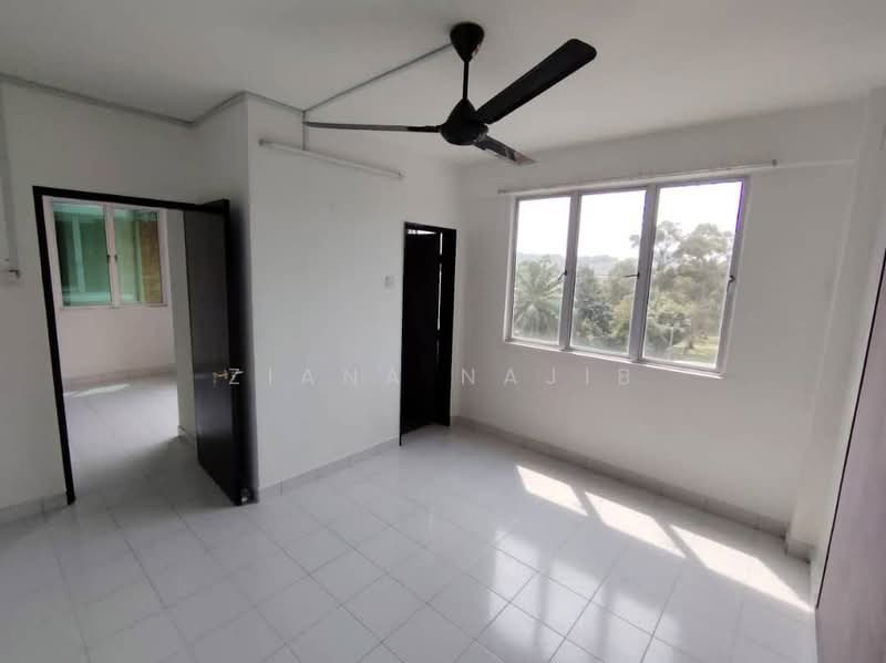 Apartment for Sale at Alam Budiman (Sri Budiman) - Ziana Najib - Living Room alam budiman - PropertyGuru.com.my