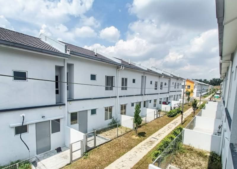 2-storey Terraced House for Sale in Kuala Selangor (Selangor) - JJ Chew - Exterior - PropertyGuru.com.my