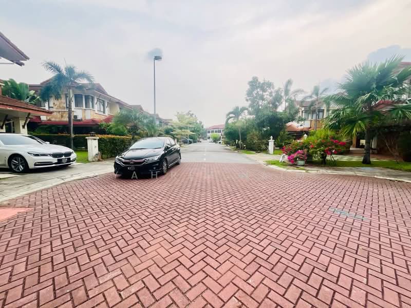 Semi-Detached House for Rent in Glenmarie Cove (Klang) - Syahrim Naim - Exterior - PropertyGuru.com.my