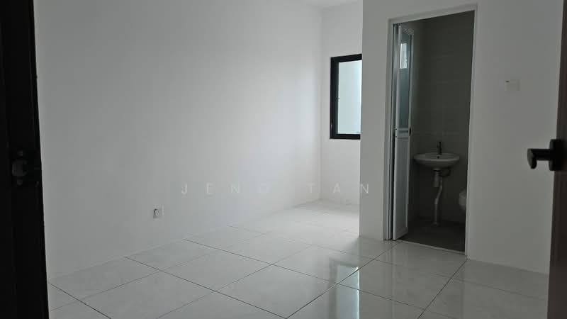 Townhouse for Sale in Kuching (Sarawak) - Jeno Tan - Interior - PropertyGuru.com.my