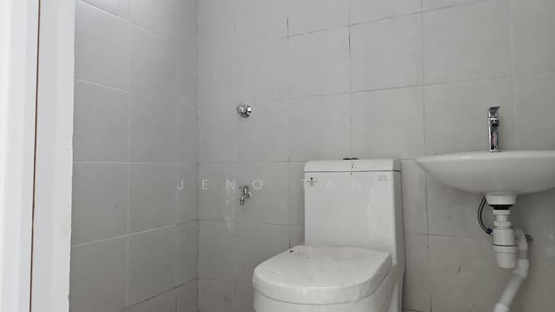 Townhouse for Sale in Kuching (Sarawak) - Jeno Tan - Bathroom - PropertyGuru.com.my