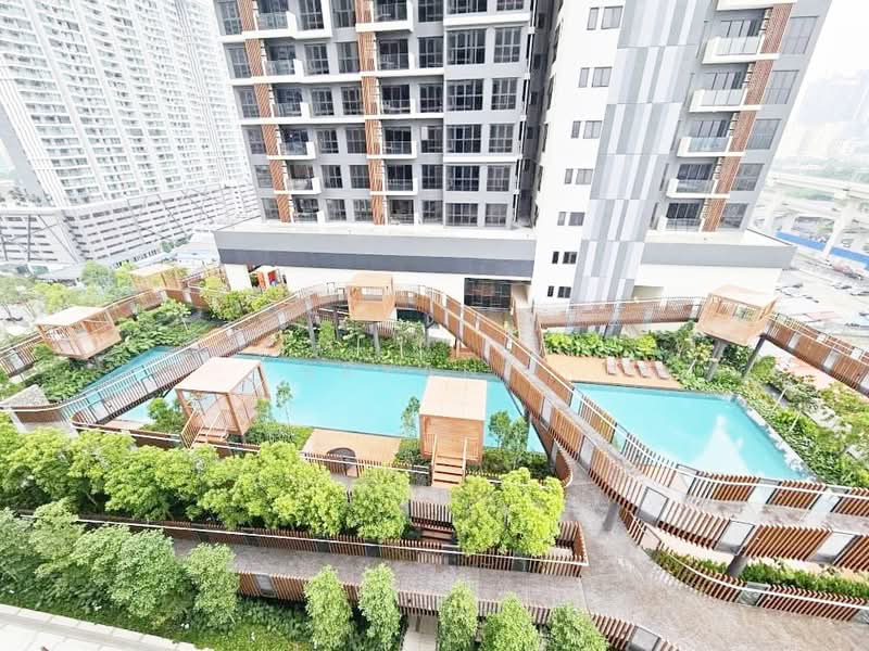 Service Residence for Rent at Trion 2 @ KL - Bryan . - Pool - PropertyGuru.com.my