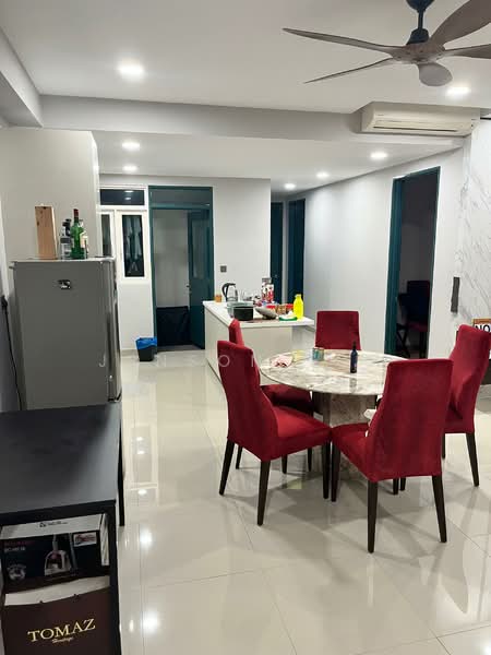 Service Residence for Sale at East Parc @ Manjalara - Jenson Toh - Kitchen - PropertyGuru.com.my