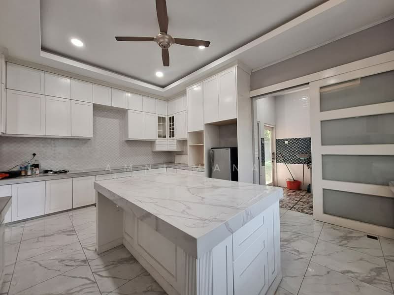 Bungalow for Sale in Kajang (Selangor) - Amni Manan - PropertyGuru.com.my