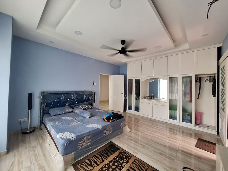 Bungalow for Sale in Kajang (Selangor) - Amni Manan - PropertyGuru.com.my