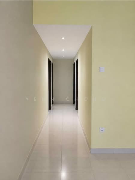 Servis Apartment untuk Dijual di Koi Kinrara - Yenn Chong - Corridor - PropertyGuru.com.my