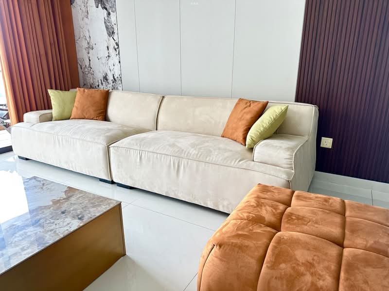 Kondominium untuk Dijual di Bay Laurel @ Country Garden Danga Bay - Bella Tan - Living Room - PropertyGuru.com.my