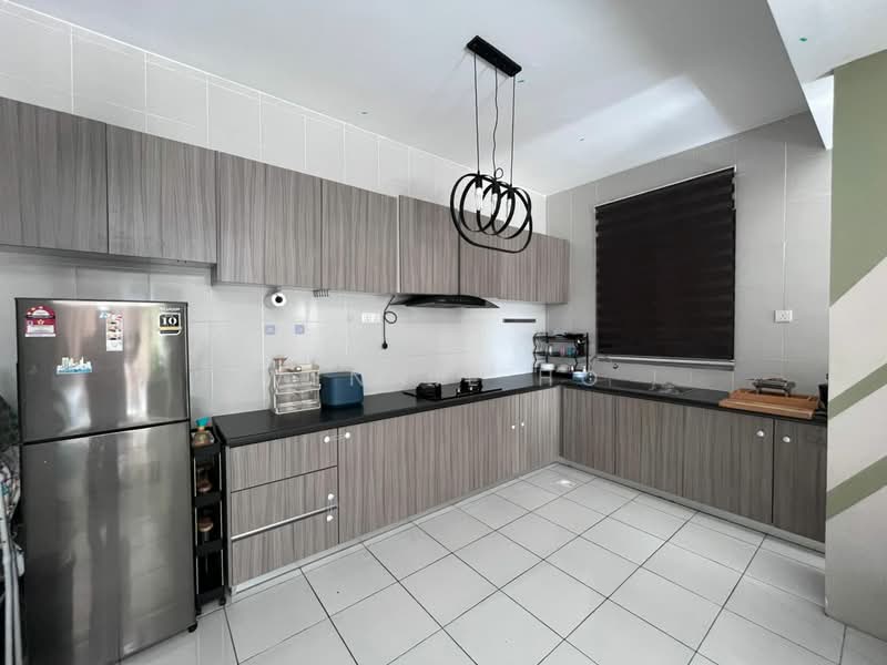 Condominium for Rent at Residensi Adelia - Wennie Ho - Kitchen - PropertyGuru.com.my