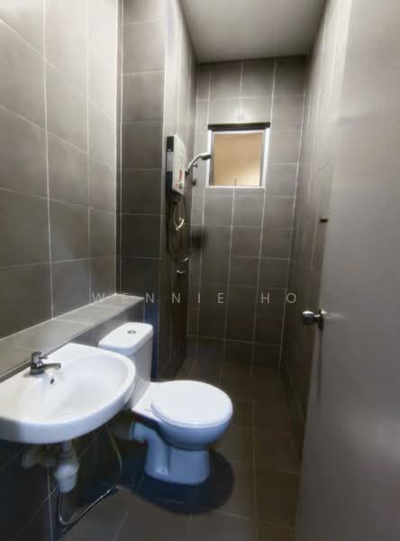 Kondominium untuk Disewa di Residensi Adelia - Wennie Ho - Bathroom - PropertyGuru.com.my