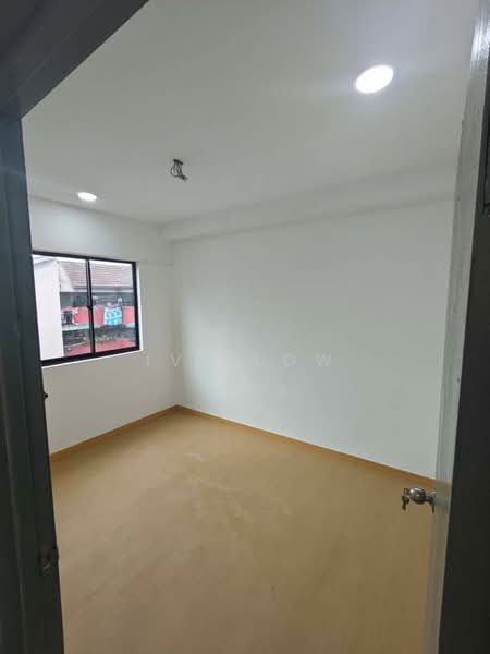 Flat for Sale at Geharu Flat - Ivy Low - Interior - PropertyGuru.com.my
