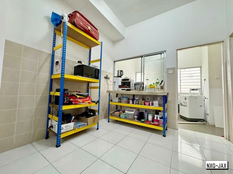 Rumah Teres 2 Tingkat untuk Dijual di Setia Indah (Setia Alam) - Daniel Kok - Kitchen - PropertyGuru.com.my