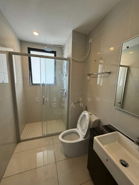 Kondominium untuk Disewa di Kings Bay @ Country Garden Danga Bay - Chew Yun Chan - Bathroom - PropertyGuru.com.my