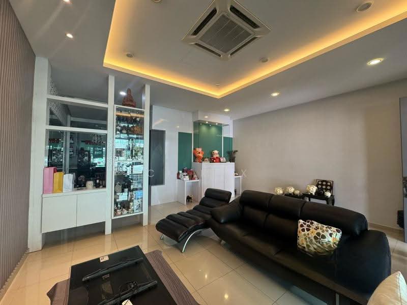 2.5-storey Terraced House for Sale in Taman Tambun (Ipoh) - Ck Max - Living Room - PropertyGuru.com.my