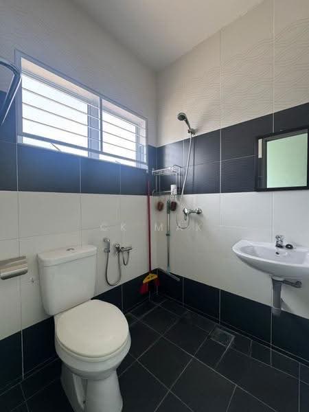 2.5-storey Terraced House for Sale in Taman Tambun (Ipoh) - Ck Max - PropertyGuru.com.my