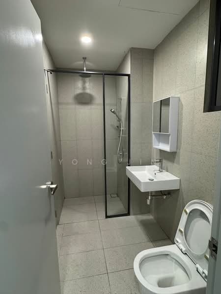 Service Residence for Rent at Alira @ Metropark Subang - Yong Jin - Bathroom - PropertyGuru.com.my