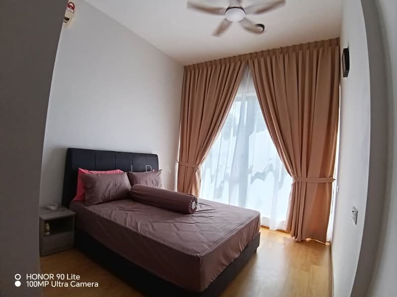 Condominium for Rent at Kings Bay @ Country Garden Danga Bay - Ida Aziz - Bedroom - PropertyGuru.com.my
