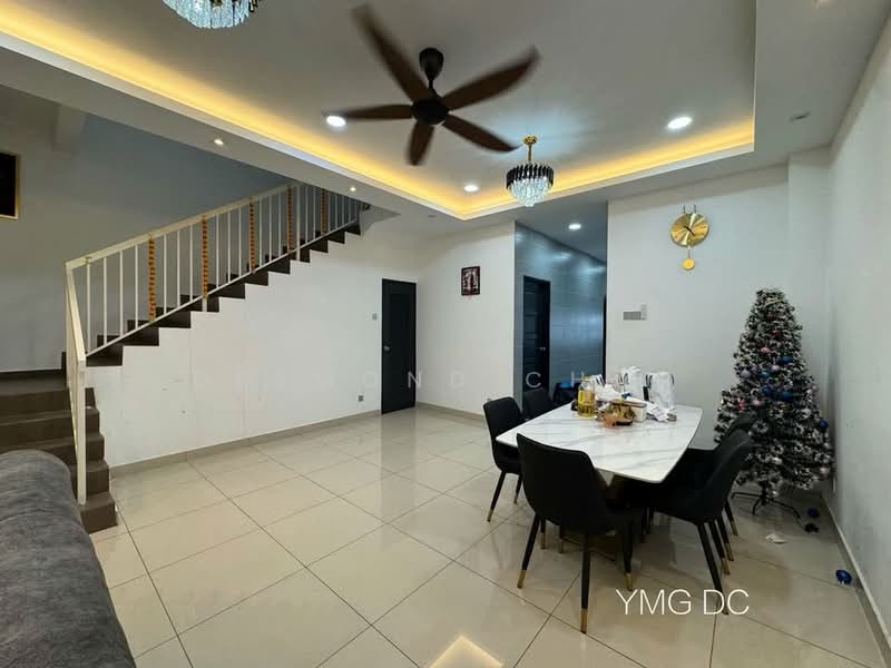 Terraced House for Sale in Klang (Selangor) - Desmond Chan - Living Room - PropertyGuru.com.my