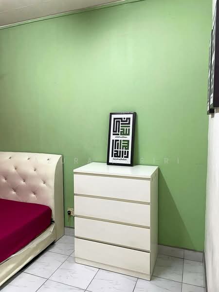 Apartment for Rent at Mentari Court - Azura Hariri - Bedroom - PropertyGuru.com.my