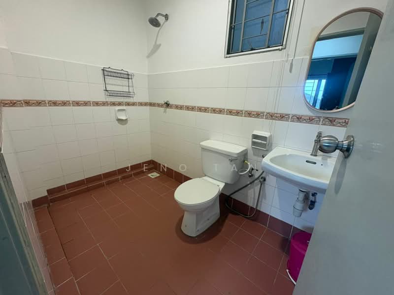 Apartment for Rent at MJC Courtyard Sanctuary - Jeno Tan - Bathroom - PropertyGuru.com.my