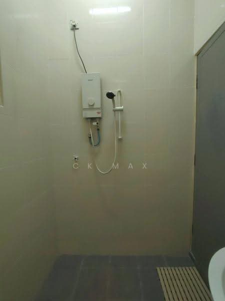 1-storey Terraced House for Sale in Taman Ipoh Timur (Ipoh) - Ck Max - Bathroom - PropertyGuru.com.my