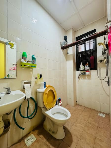 Rumah Teres untuk Dijual di Bukit Jelutong (Shah Alam) - Nahathir Shahabudin - PropertyGuru.com.my