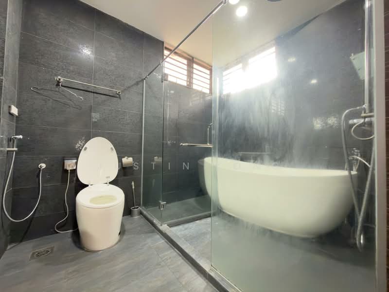 Bungalow for Rent in Bukit Kesenangan (Johor Bahru) - Justin Kong - Bathroom - PropertyGuru.com.my