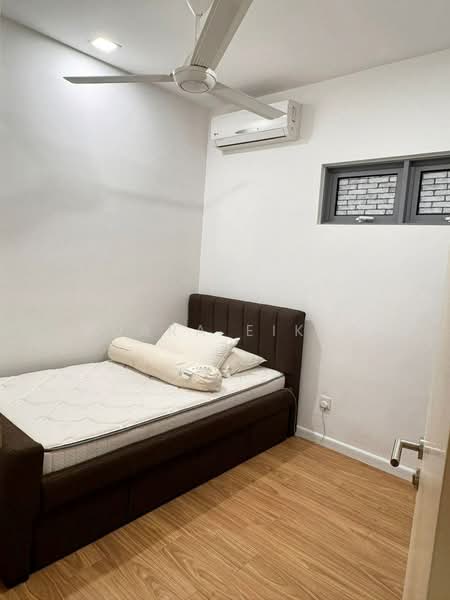 Condominium for Rent at Lakefront Residence - Nurra Eikin - Bedroom - PropertyGuru.com.my