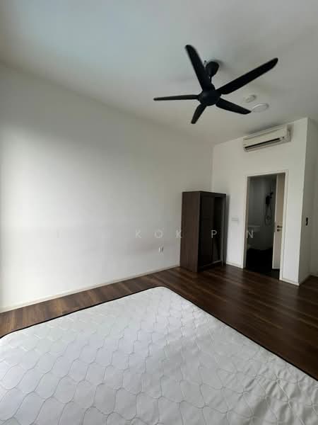 Service Residence for Rent at SqWhere Service Apartments - Low Kok Pin - Bedroom - PropertyGuru.com.my