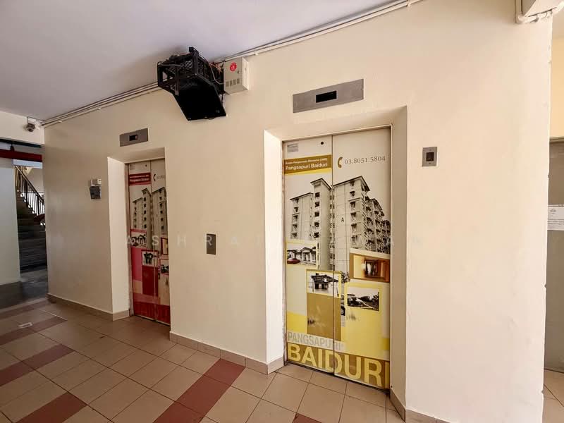Pangsapuri untuk Dijual di Baiduri Court Apartment - Ashraf Azwan - Lobby - PropertyGuru.com.my