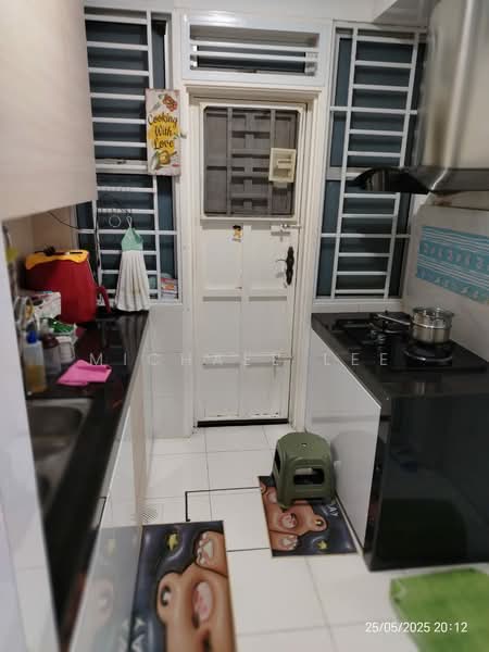 1.5-storey Terraced House for Sale in Setia Eco Gardens (Gelang Patah) - Michael Lee - Kitchen - PropertyGuru.com.my