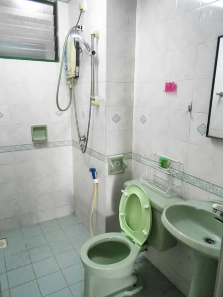 Condominium for Sale at Duta Ria - Azizol . - Bathroom - PropertyGuru.com.my