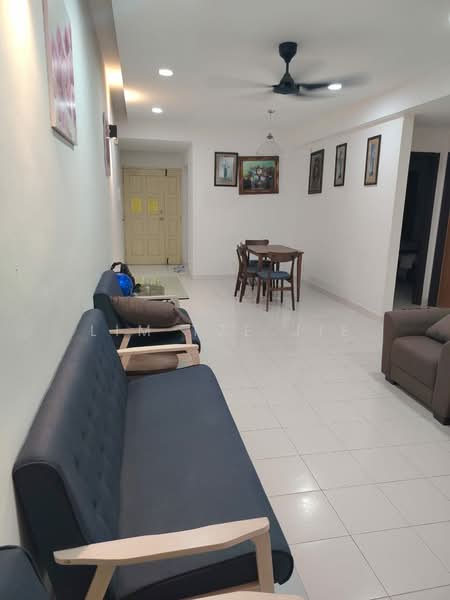 Apartment for Sale at Danga View Apartment - Lim Tze Jie - Living Room - PropertyGuru.com.my