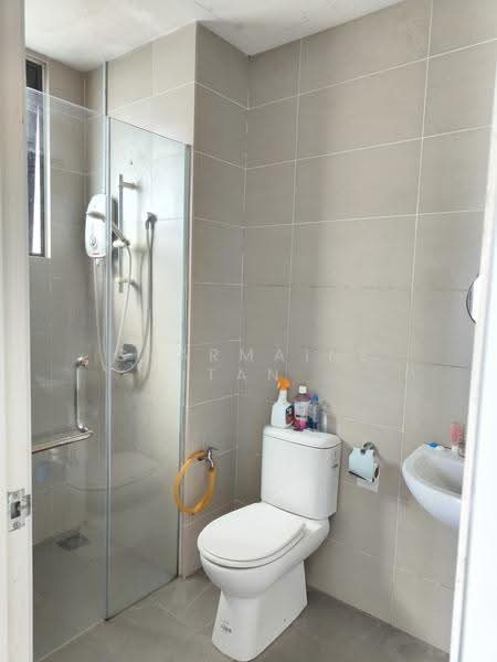 Service Residence for Sale at Fortune Perdana - Charmaine Tan - Bathroom - PropertyGuru.com.my