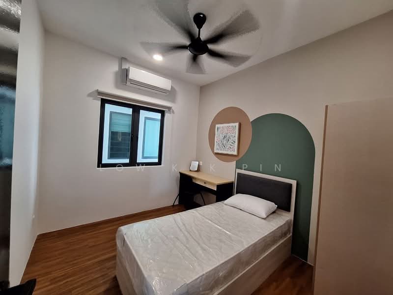 Condominium for Rent at Armani Residence - Low Kok Pin - Bedroom - PropertyGuru.com.my