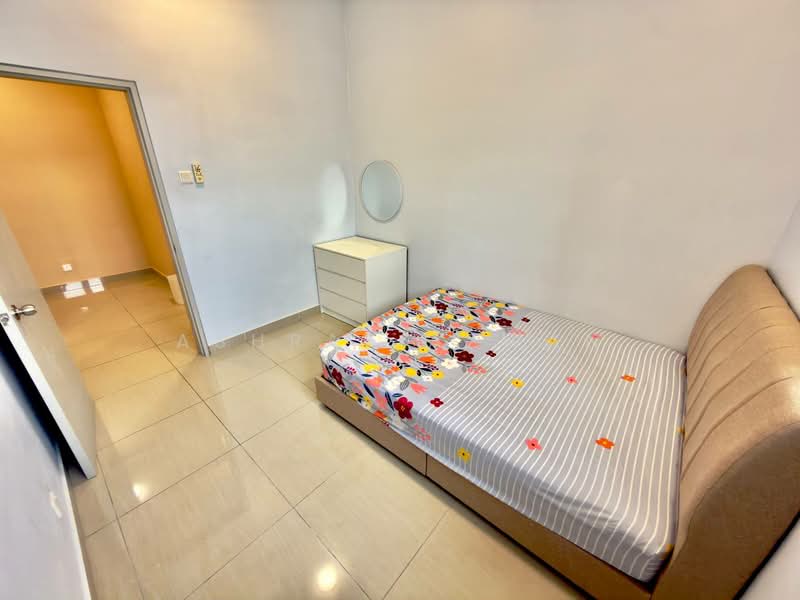 Servis Apartment untuk Dijual di SkyLake Residence - Ashraf Azwan - Bedroom - PropertyGuru.com.my