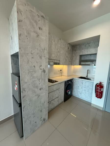 Servis Apartment untuk Disewa di 121 Residences - Ethan Swe - Kitchen - PropertyGuru.com.my