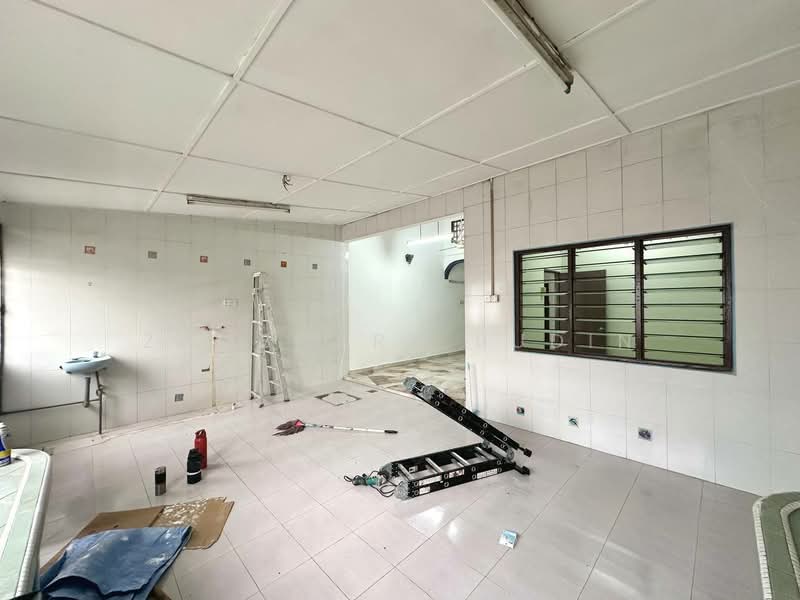 Rumah Teres 1 Tingkat untuk Dijual di Taman Kajang Mewah (Kajang) - Zamshary Budin - Interior - PropertyGuru.com.my
