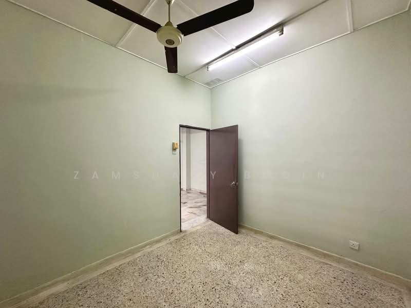Rumah Teres 1 Tingkat untuk Dijual di Taman Kajang Mewah (Kajang) - Zamshary Budin - Interior - PropertyGuru.com.my