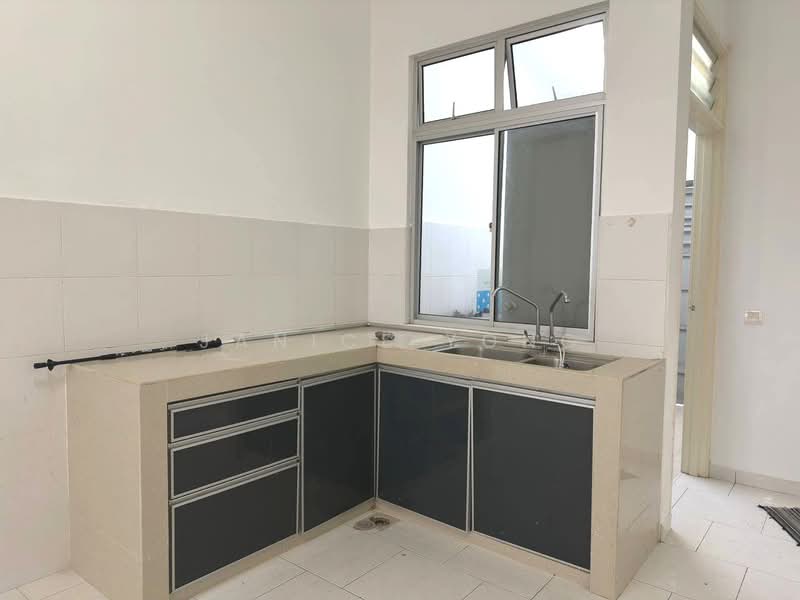 1-storey Terraced House for Sale in Setia Eco Gardens (Gelang Patah) - Janice Yong - Kitchen - PropertyGuru.com.my