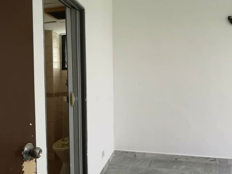 Apartment for Sale at Subang Perdana Goodyear Court 10 - Sharon Lim - masterroom - PropertyGuru.com.my