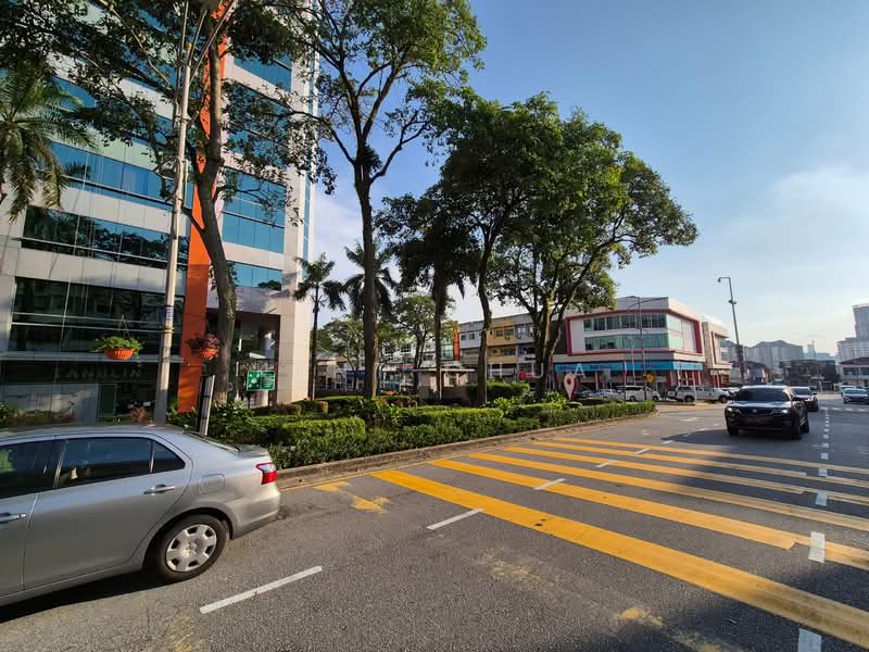 Shop for Sale in Petaling Jaya (Selangor) - Kent Chua - Exterior - PropertyGuru.com.my