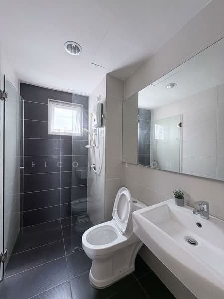 Kondominium untuk Dijual di Anyaman Residence - Elcoln Leong - Bathroom - PropertyGuru.com.my