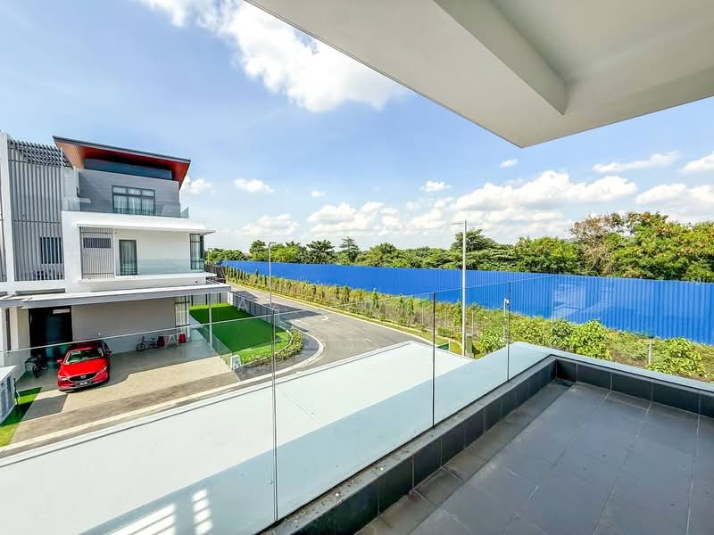 Rumah Berkembar untuk Dijual di Shah Alam (Selangor) - Azizol . - Exterior - PropertyGuru.com.my