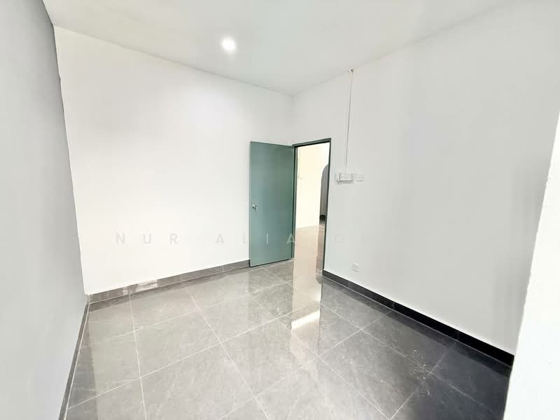 Apartment for Sale at Pangsapuri Mutiara Subang - Nur Alia Omar - Interior - PropertyGuru.com.my