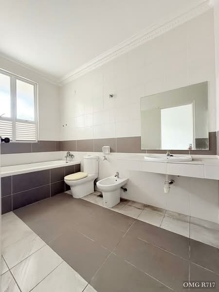 Rumah Teres 3 Tingkat untuk Dijual di Shah Alam (Selangor) - Ryan . - Bathroom - PropertyGuru.com.my